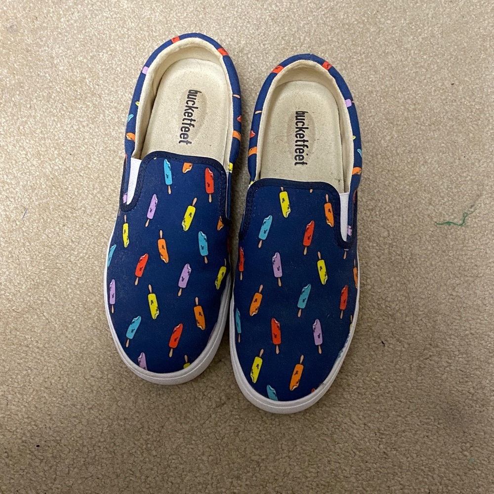 Bucket Feet Popsicles Sneakers with Elastic Slip-On Design